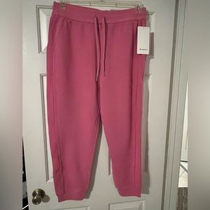 Lululemon Scuba High rise jogger. Full length. Size 14